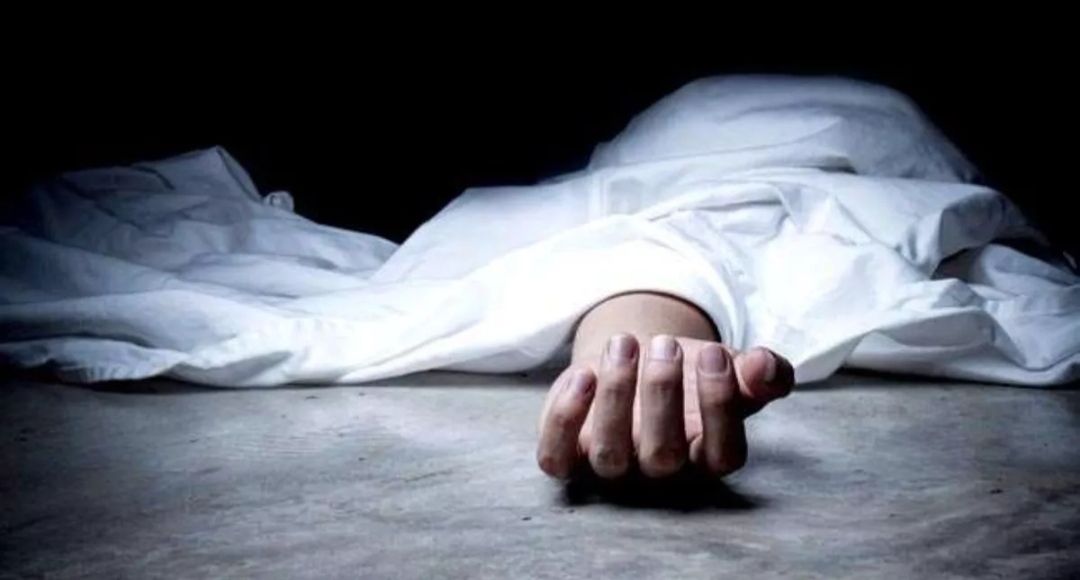 ​संदिग्ध परिस्थितियों में जहरीला पदार्थ खाने से ग्रामीण की मौत, परिजनों का आरोप दी जान से मारने की धमकी 