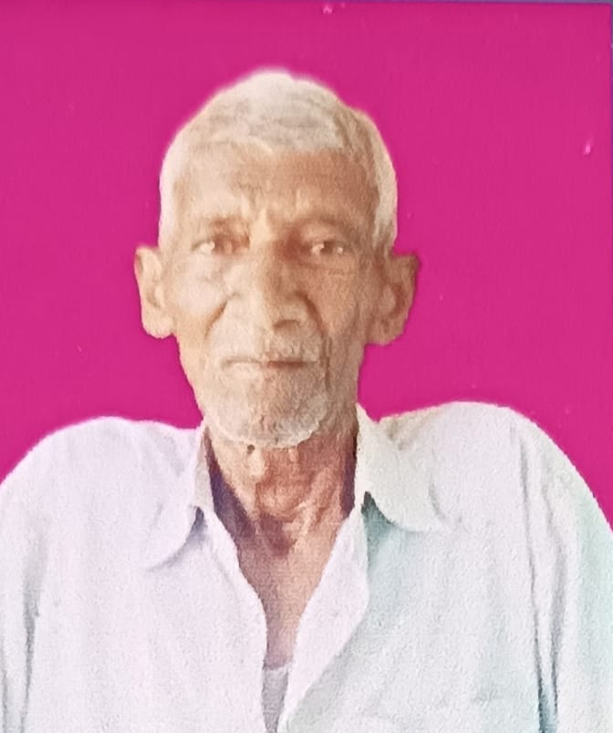 कार के नीचे दबे वृद्ध की इलाज के दौरान हुई मौत